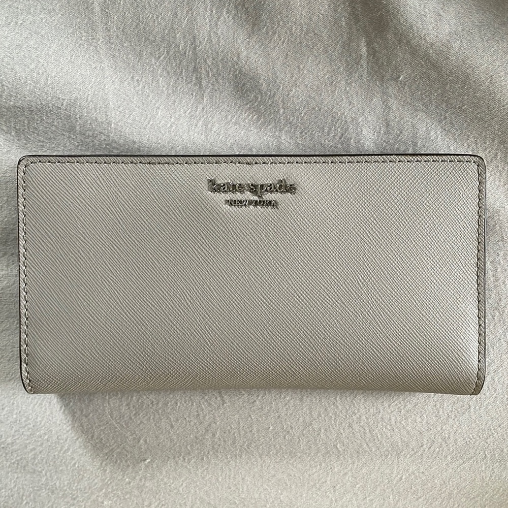 Kate spade bifold wallet